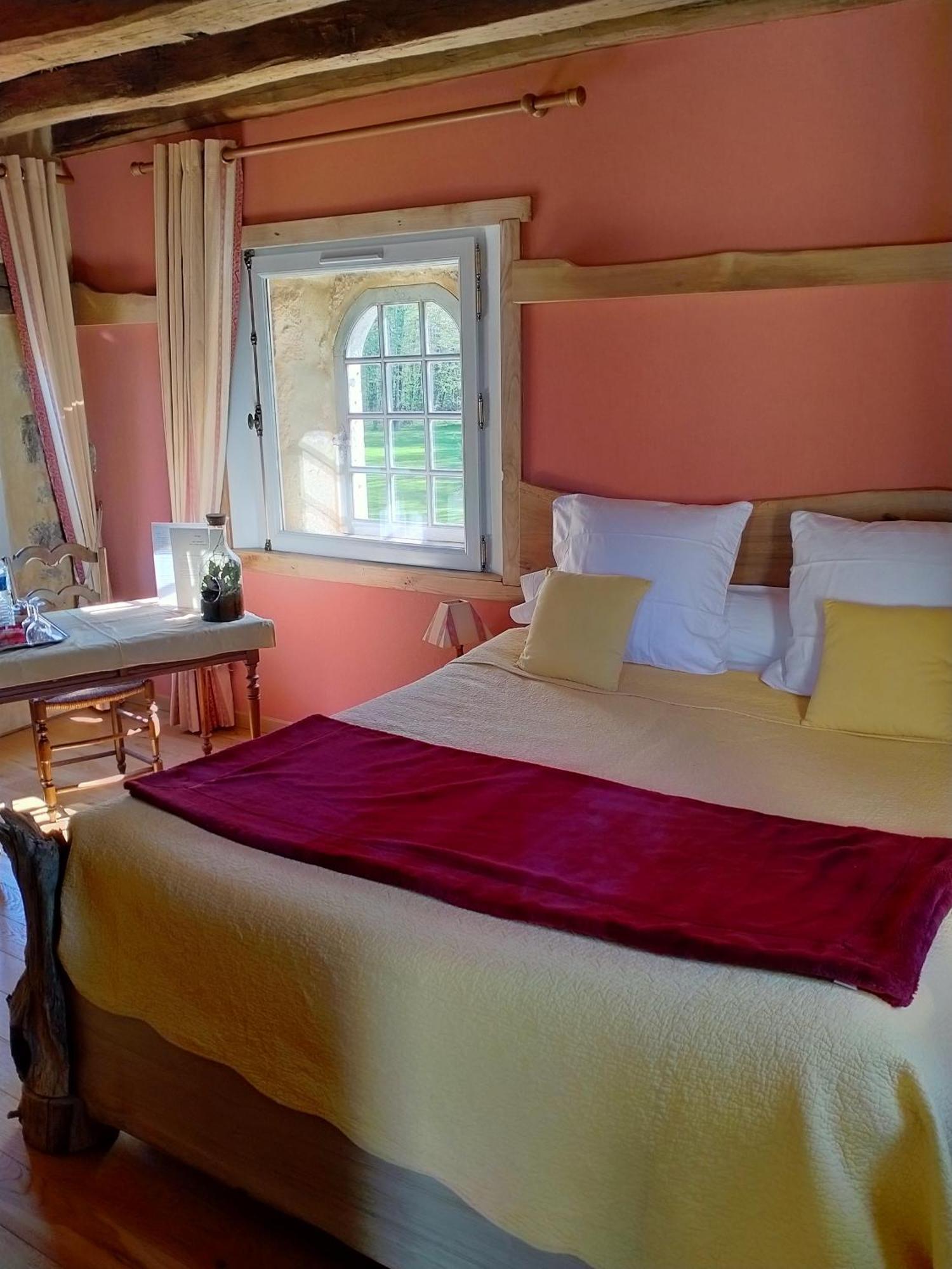 Domaine De Frevent Bed & Breakfast Echouboulains